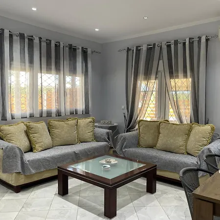 度假居 Nima House *