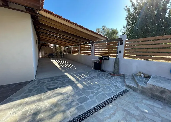 Vakantiehuis Nima House