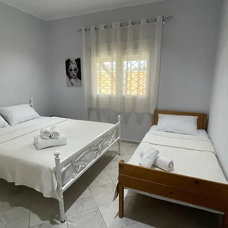 Nima House Holiday home